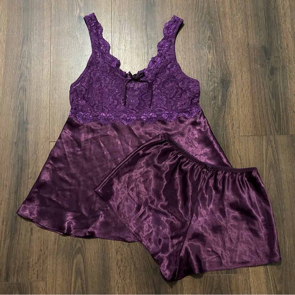 Cinema Etoile Other - Women’s Cinema Etoile Purple Satin & Lace Sleepwear Set M